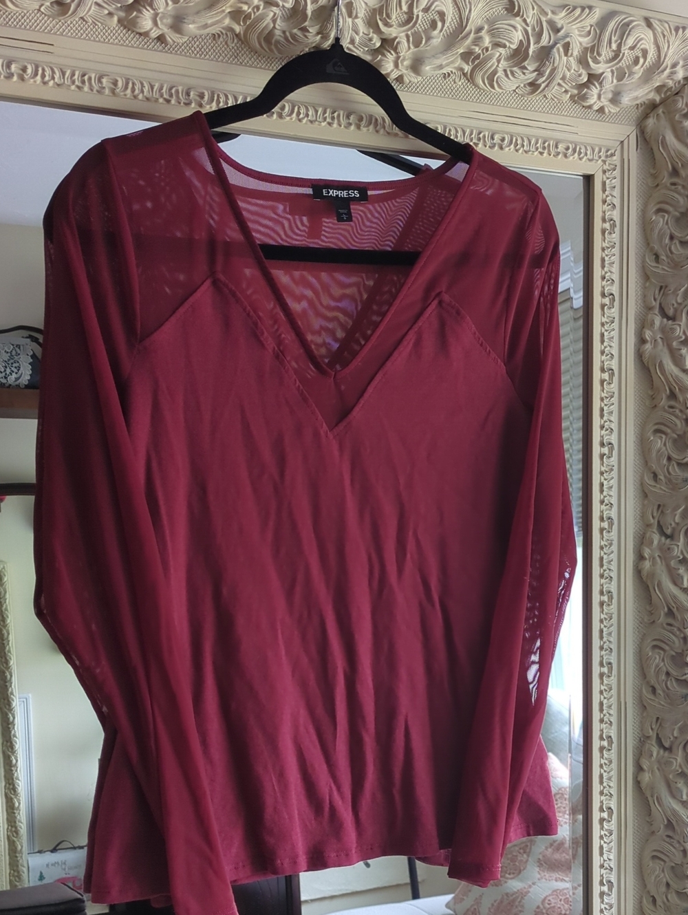 Express Women's Burgundy V-Neck Long Sleeve Top